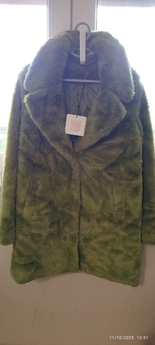 Pelice dona comprata da - pelice,