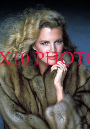 Kim basinger avvolto in - basinger,